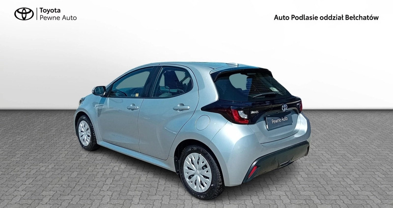 Toyota Yaris cena 84900 przebieg: 26500, rok produkcji 2022 z Kłobuck małe 106